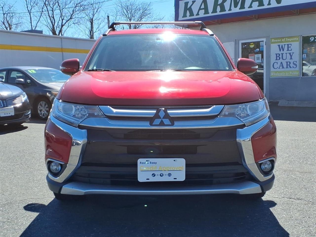 Mitsubishi Outlander  2016