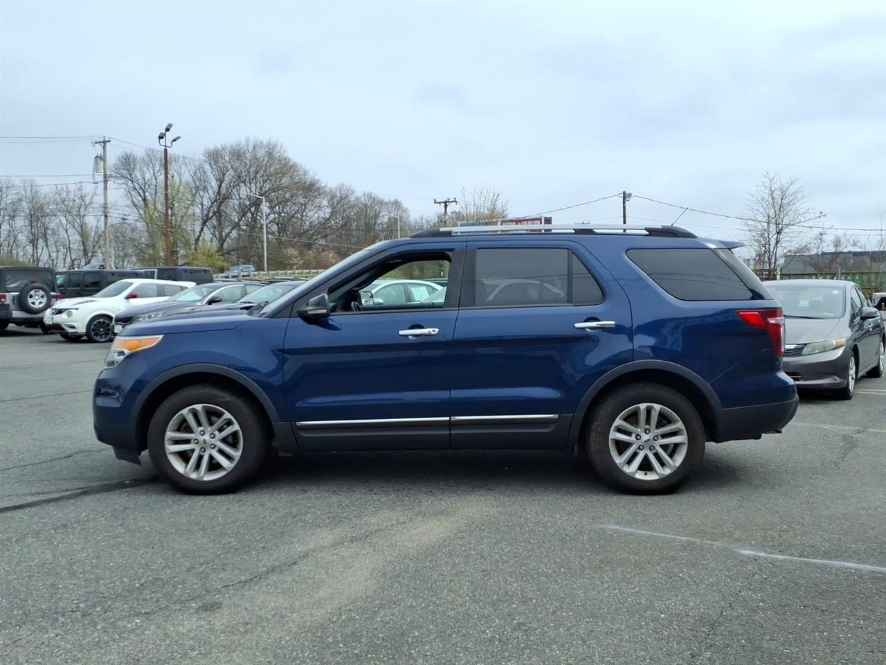 Ford Explorer  2012