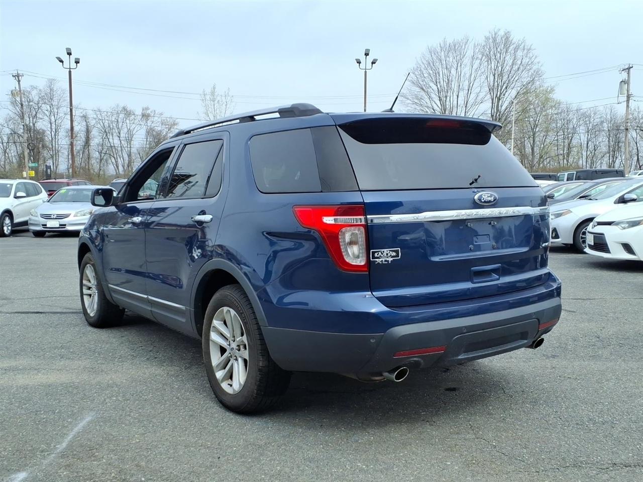 Ford Explorer  2012