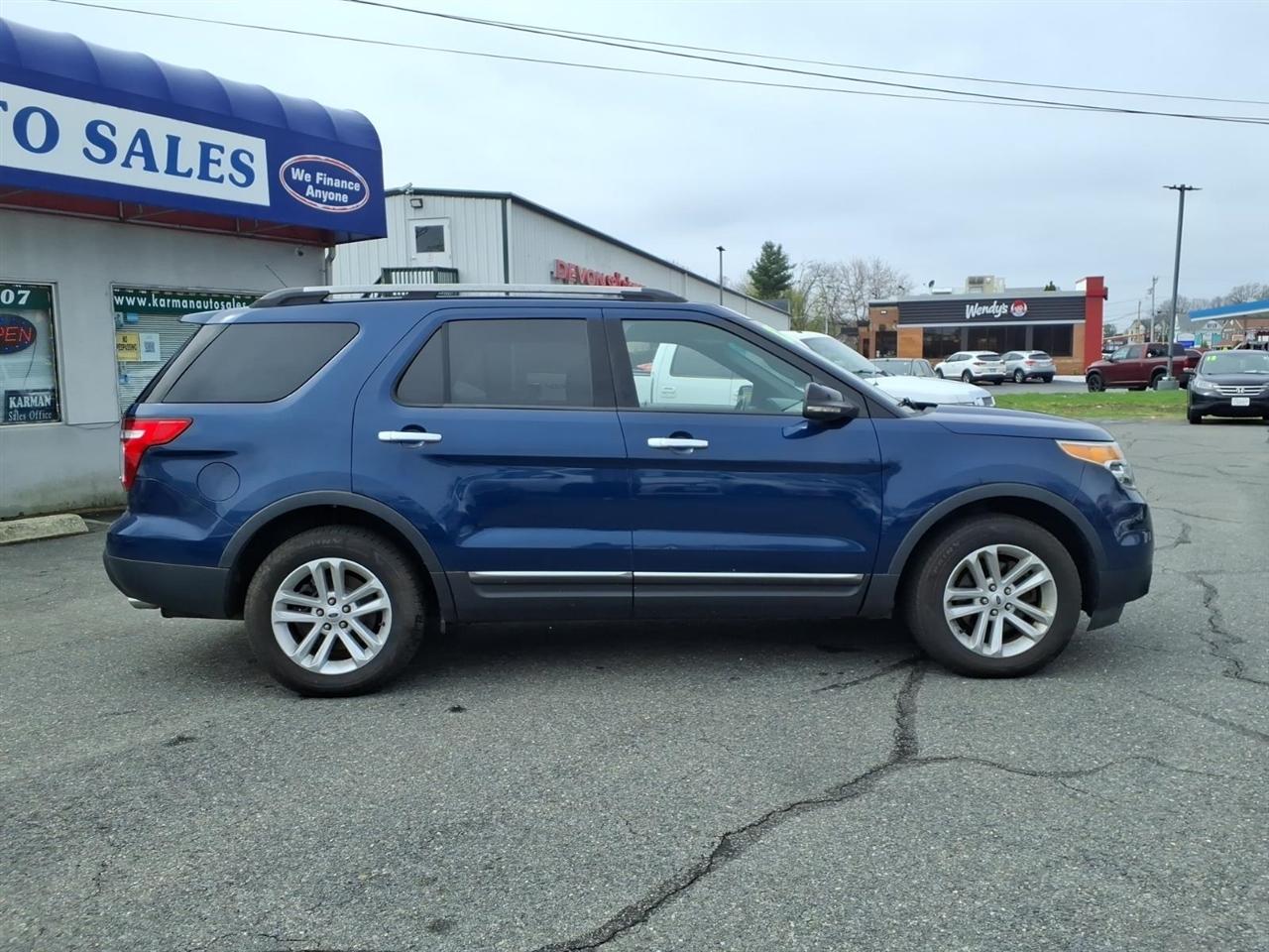 Ford Explorer  2012