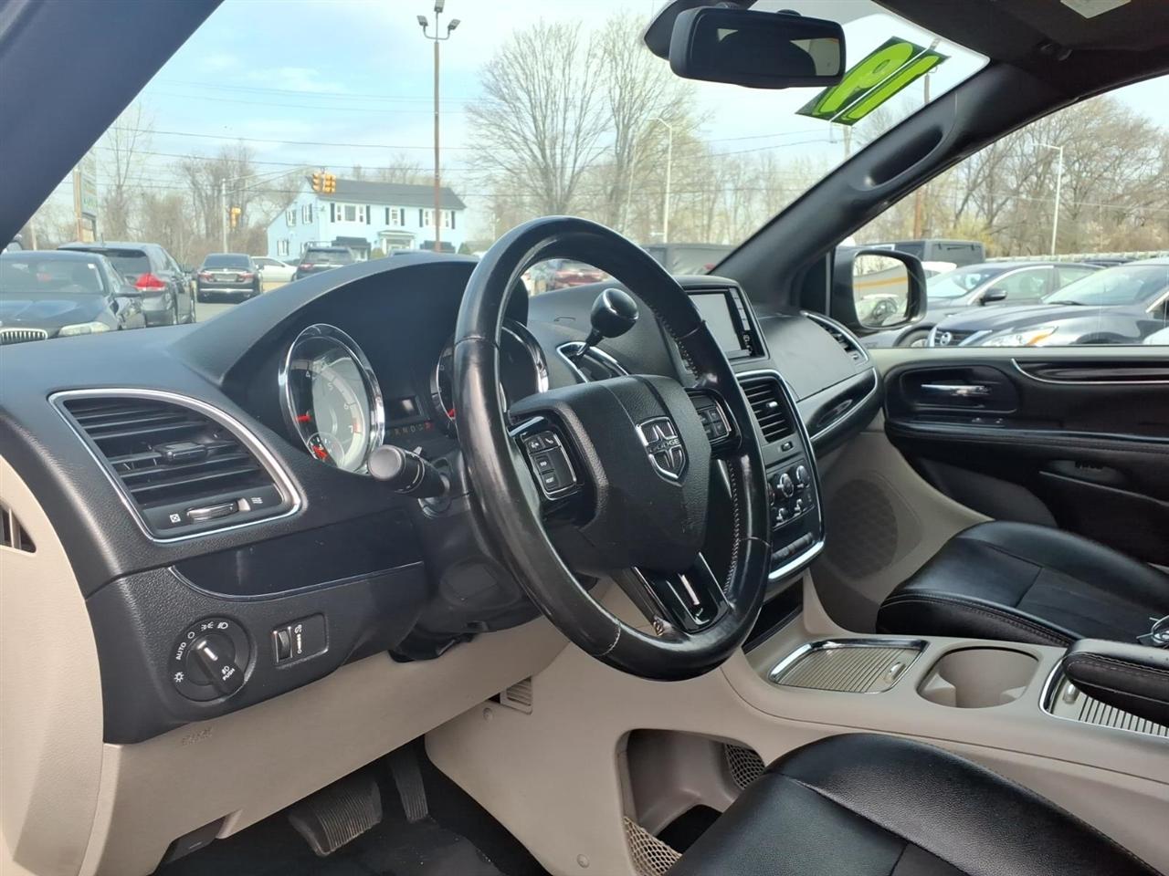 Dodge Grand Caravan  2019