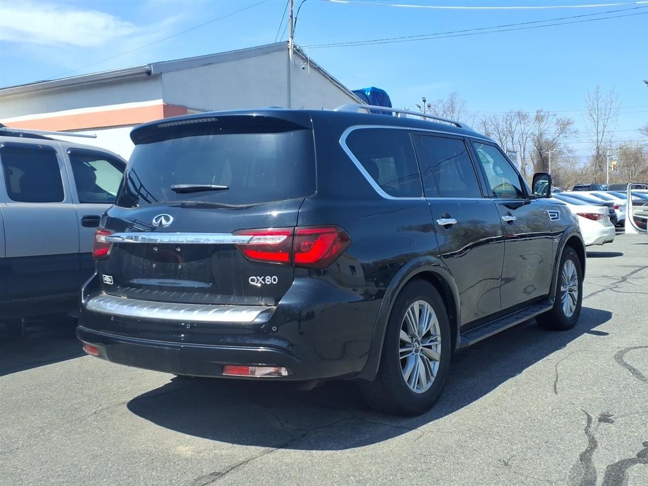 Infiniti QX80  2018
