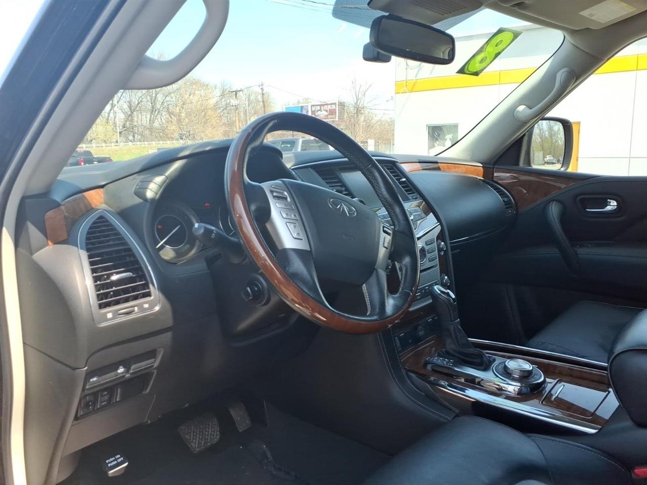 Infiniti QX80  2018