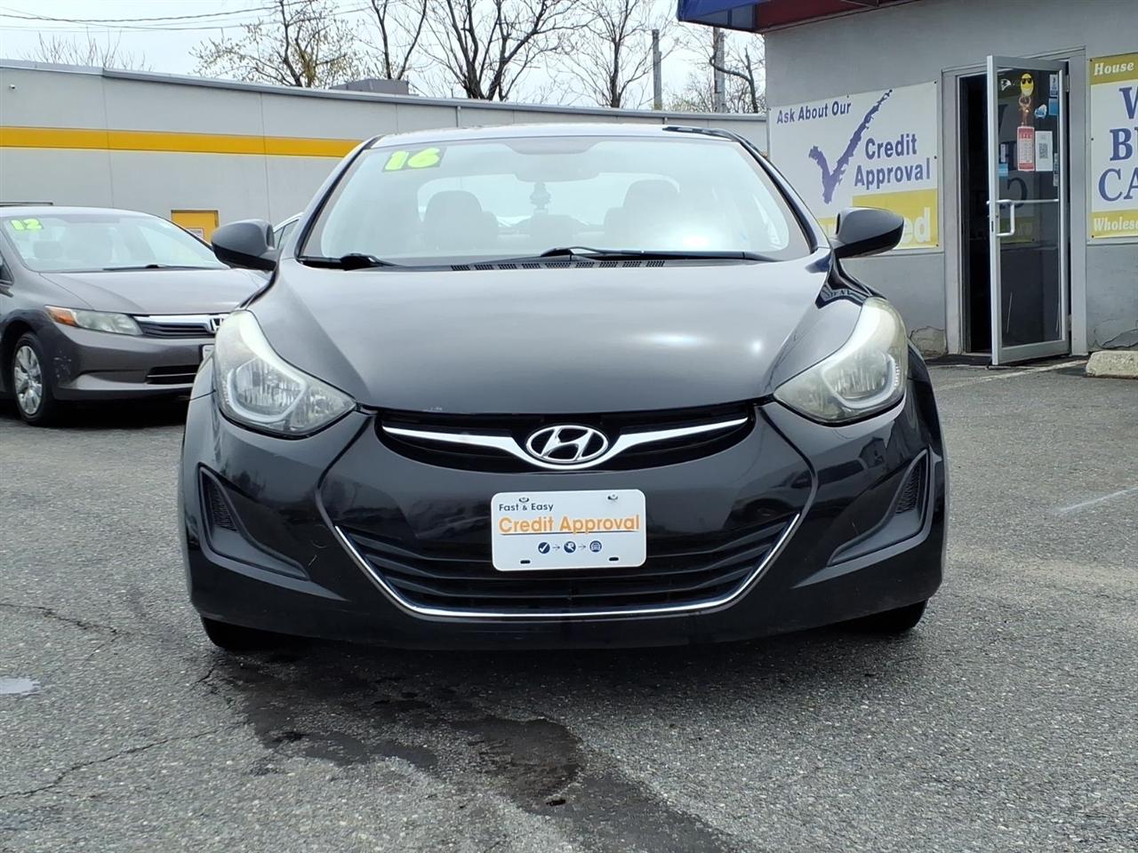 Hyundai Elantra  2016