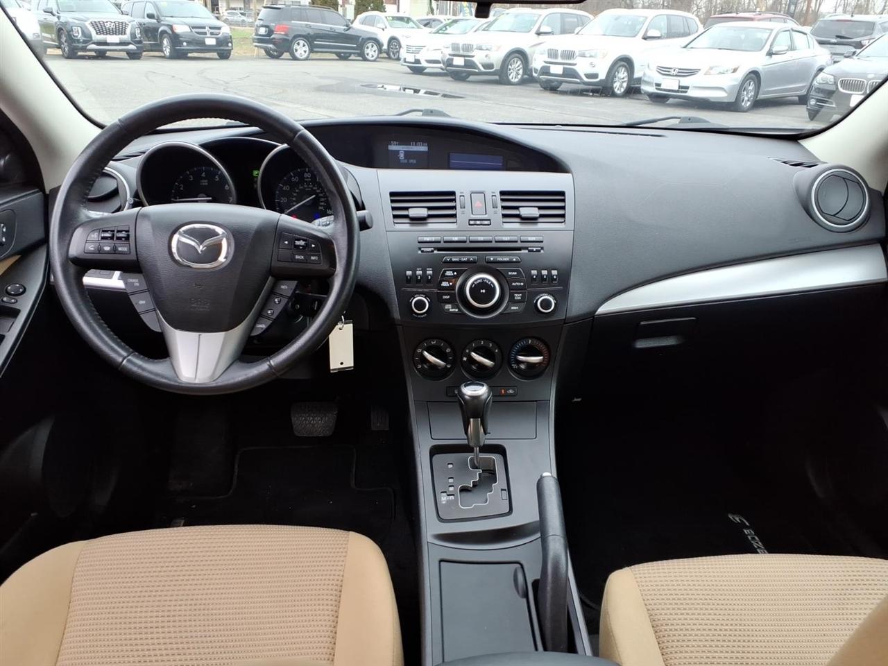 Mazda MAZDA3  2012