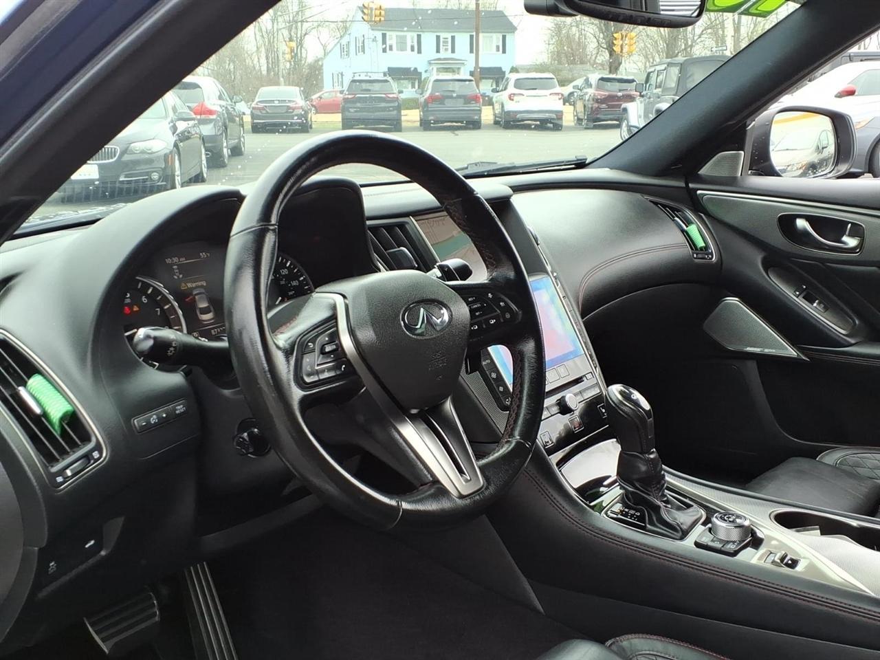 Infiniti Q50 Red Sport 400 AWD 2018