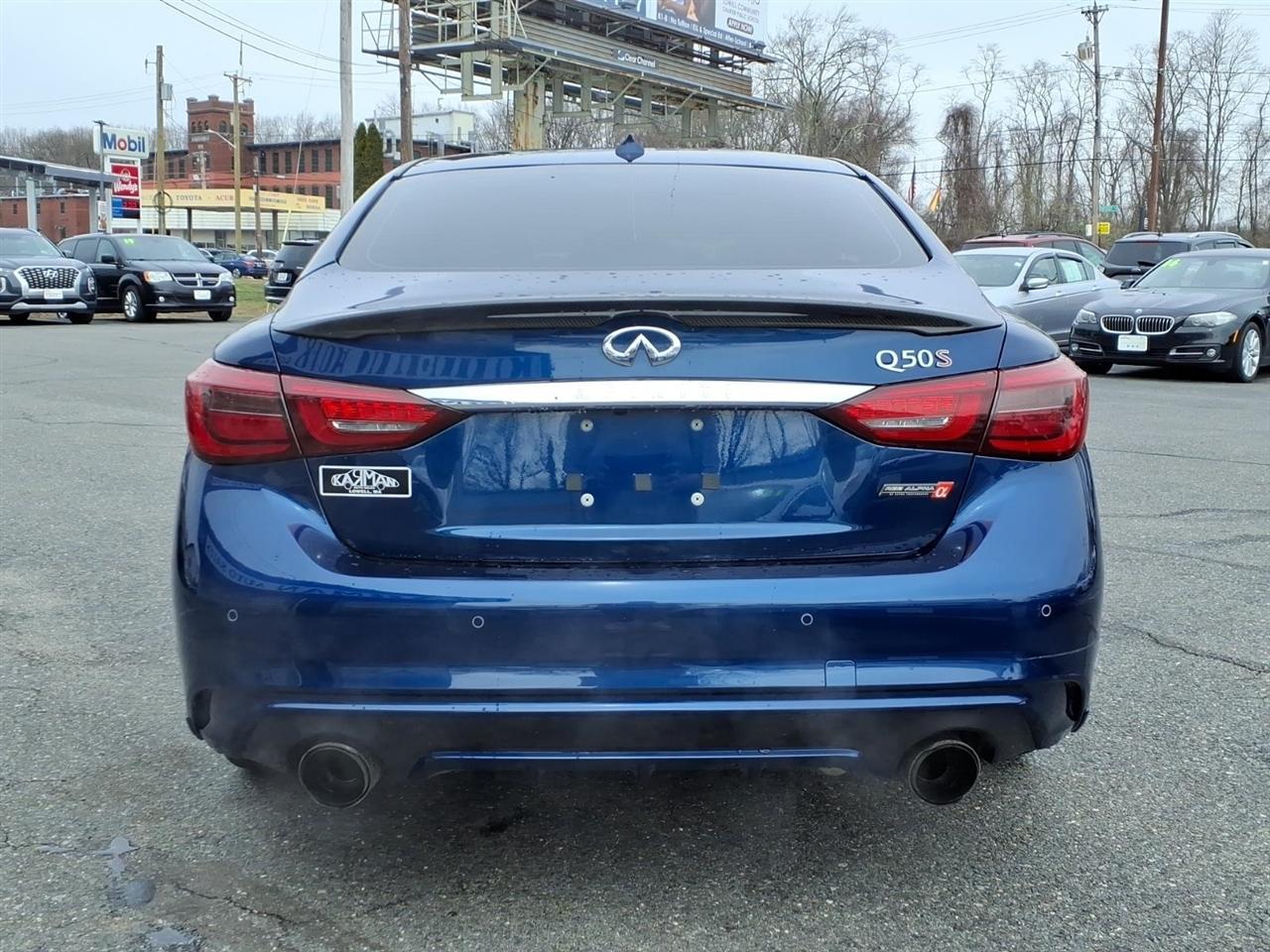 Infiniti Q50 Red Sport 400 AWD 2018