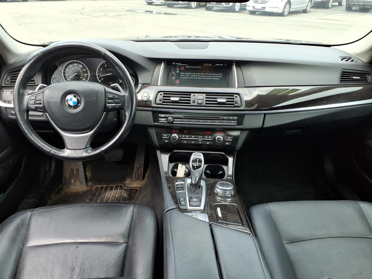 BMW 5-Series  2016