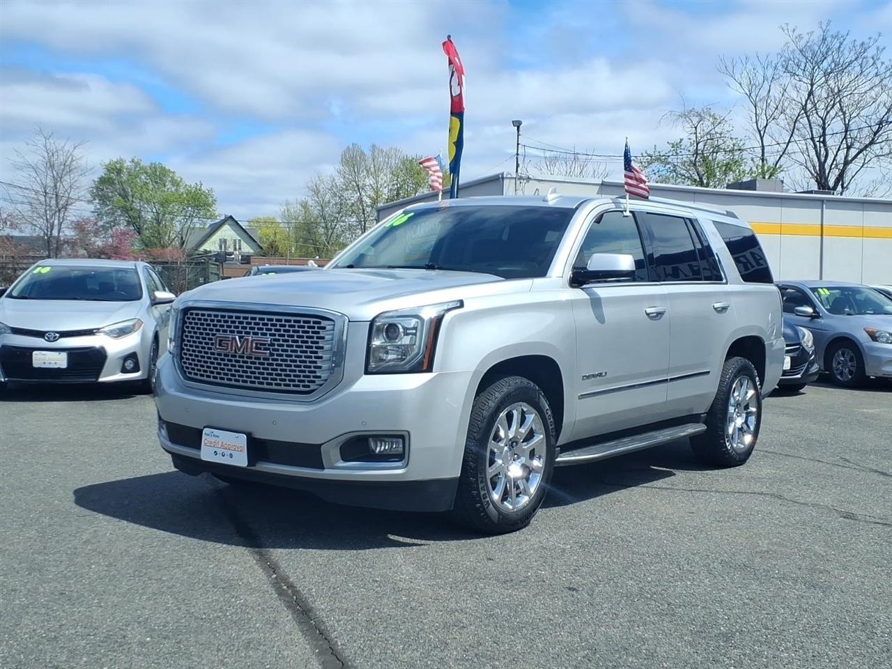 GMC Yukon Denali 4WD 4dr Denali 2016