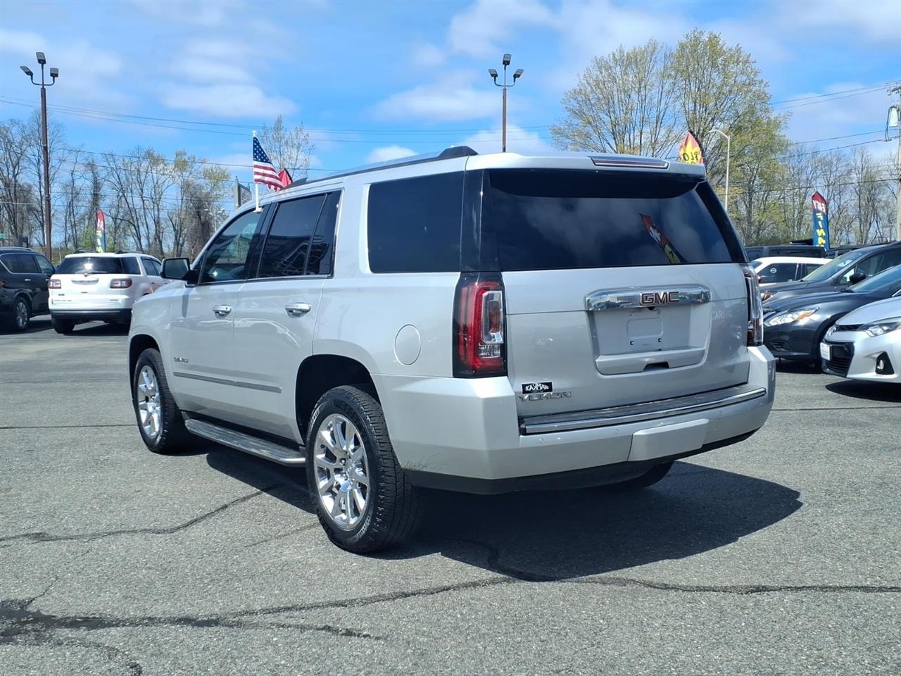 GMC Yukon Denali 4WD 4dr Denali 2016