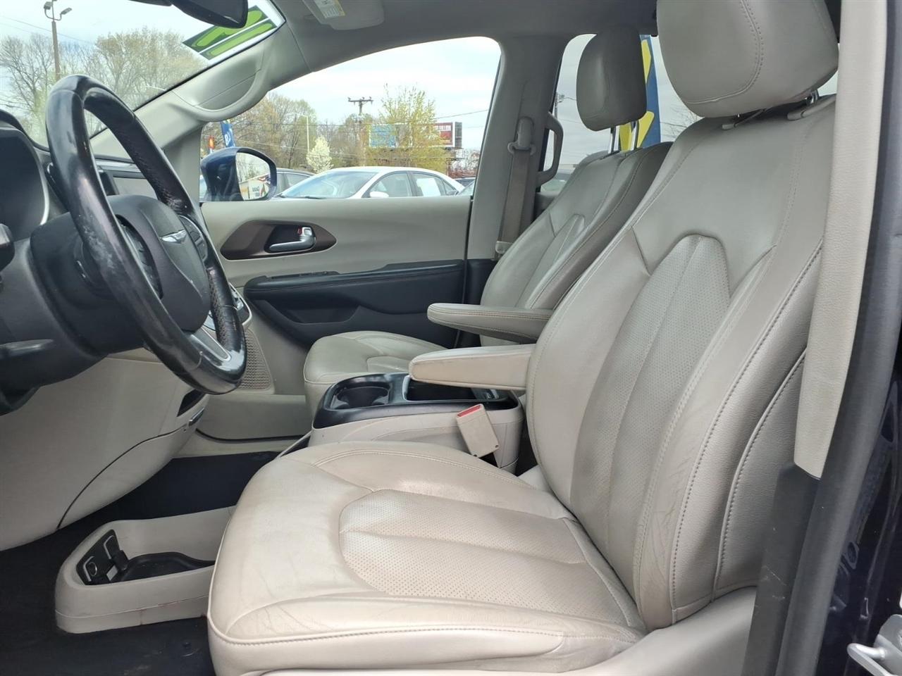 Chrysler Pacifica  2019