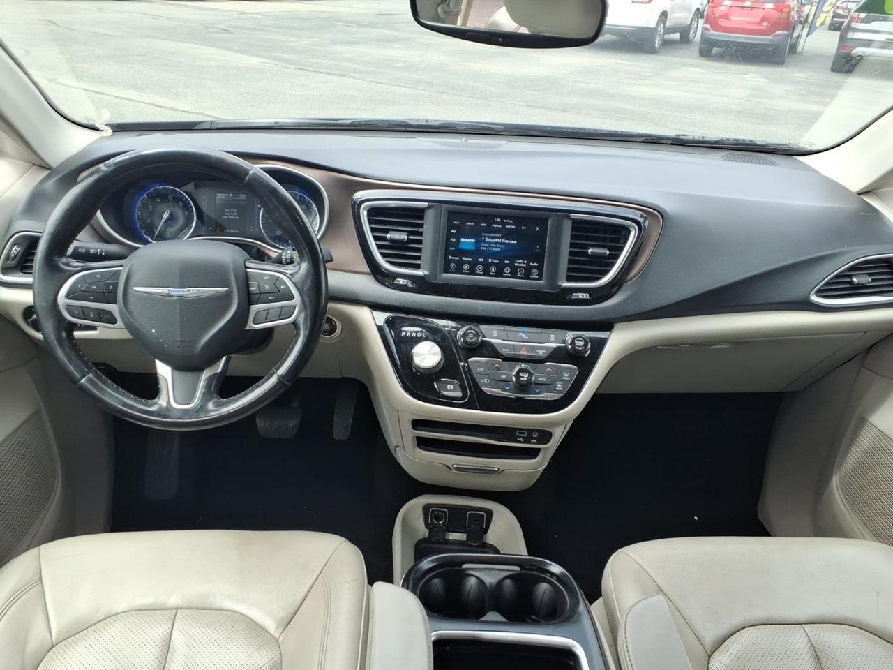 Chrysler Pacifica  2019