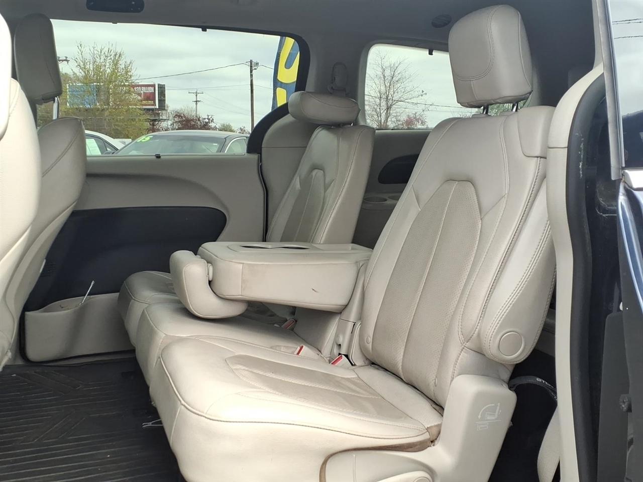 Chrysler Pacifica  2019