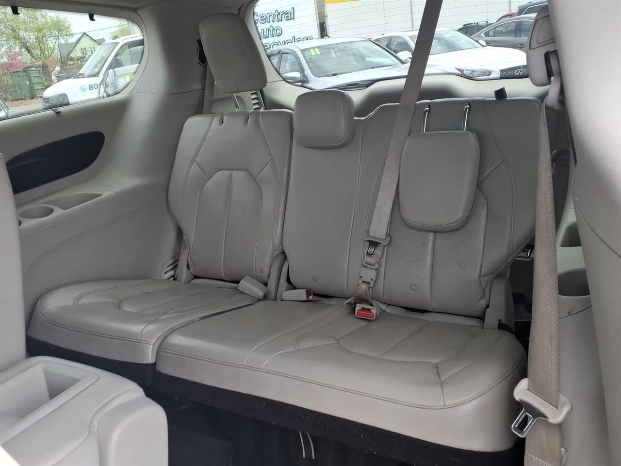 Chrysler Pacifica  2019