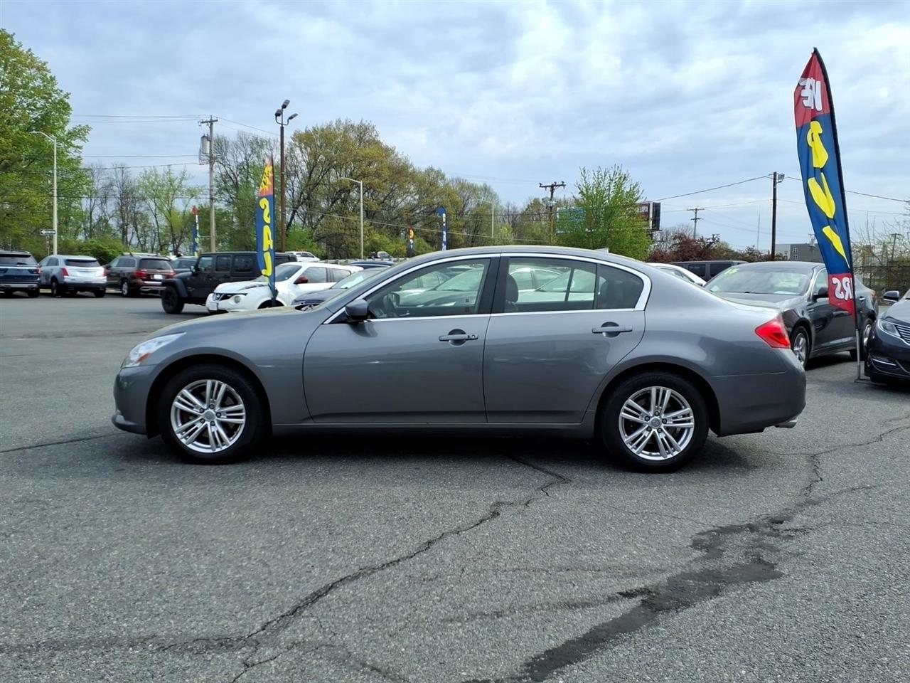 Infiniti G Sedan  2013