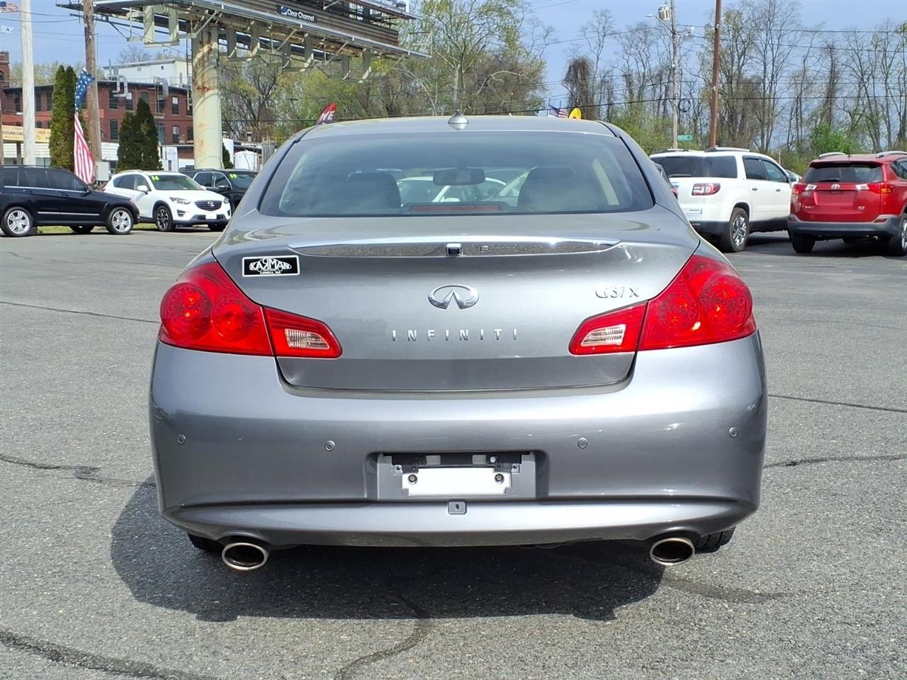 Infiniti G Sedan  2013