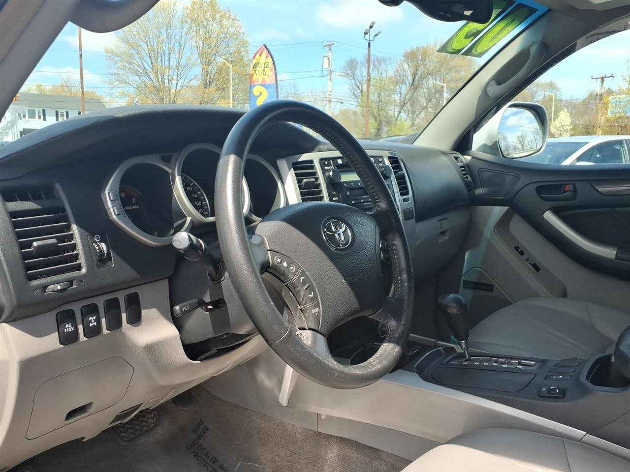 Toyota 4Runner  2005