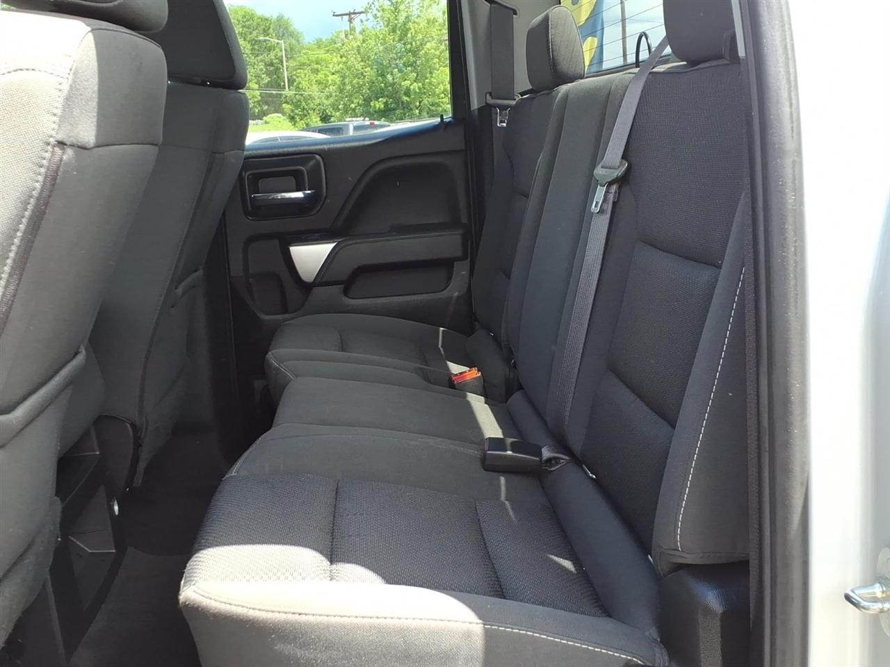 Chevrolet Silverado 1500 4WD Double Cab 143.5" LT w/1LT 2017