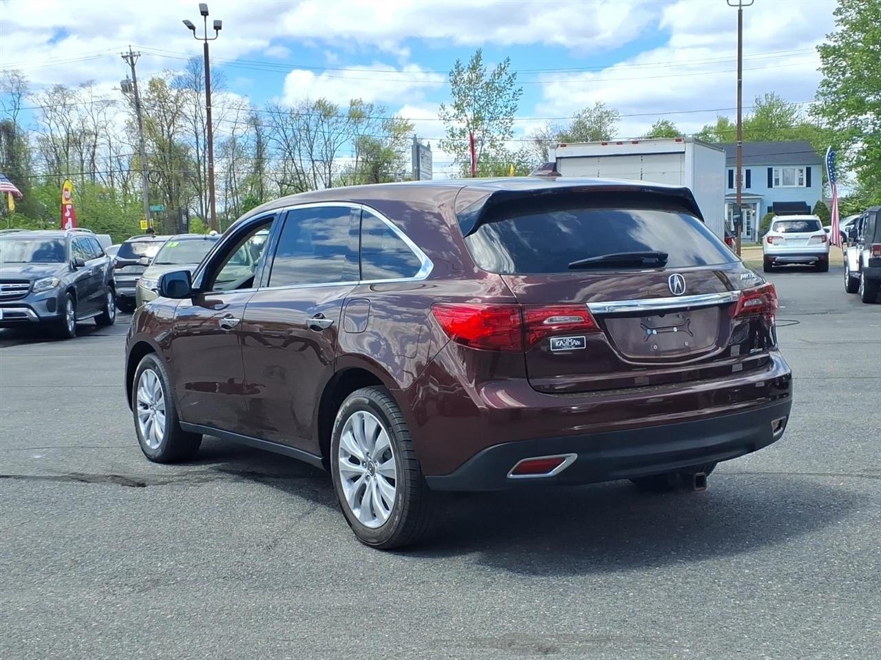 Acura MDX SH-AWD 4dr Tech Pkg 2015