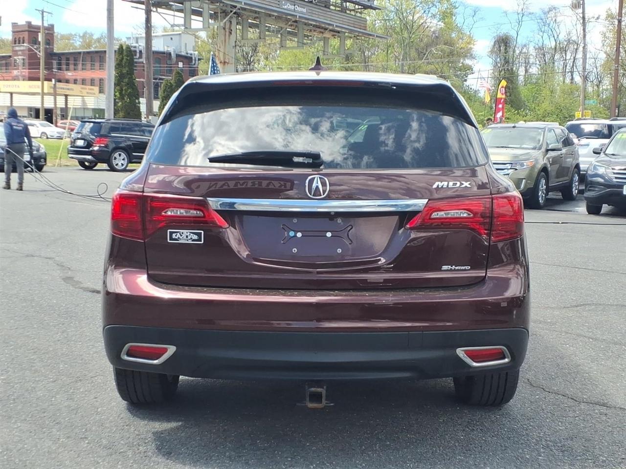 Acura MDX SH-AWD 4dr Tech Pkg 2015