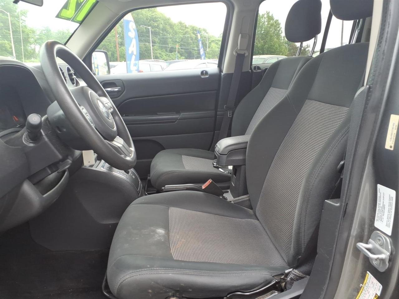 Jeep Patriot 4WD 4dr Sport 2012