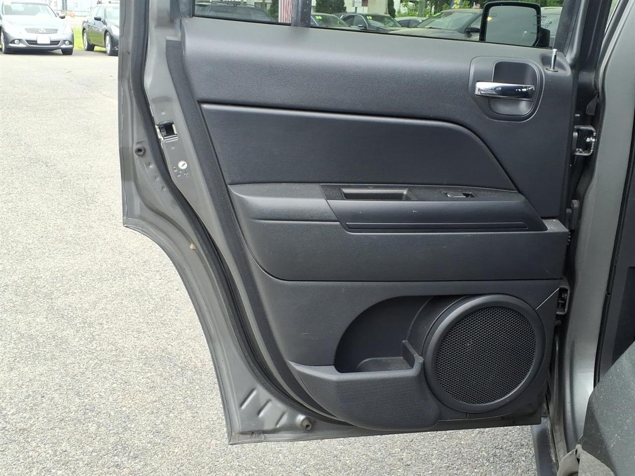 Jeep Patriot 4WD 4dr Sport 2012