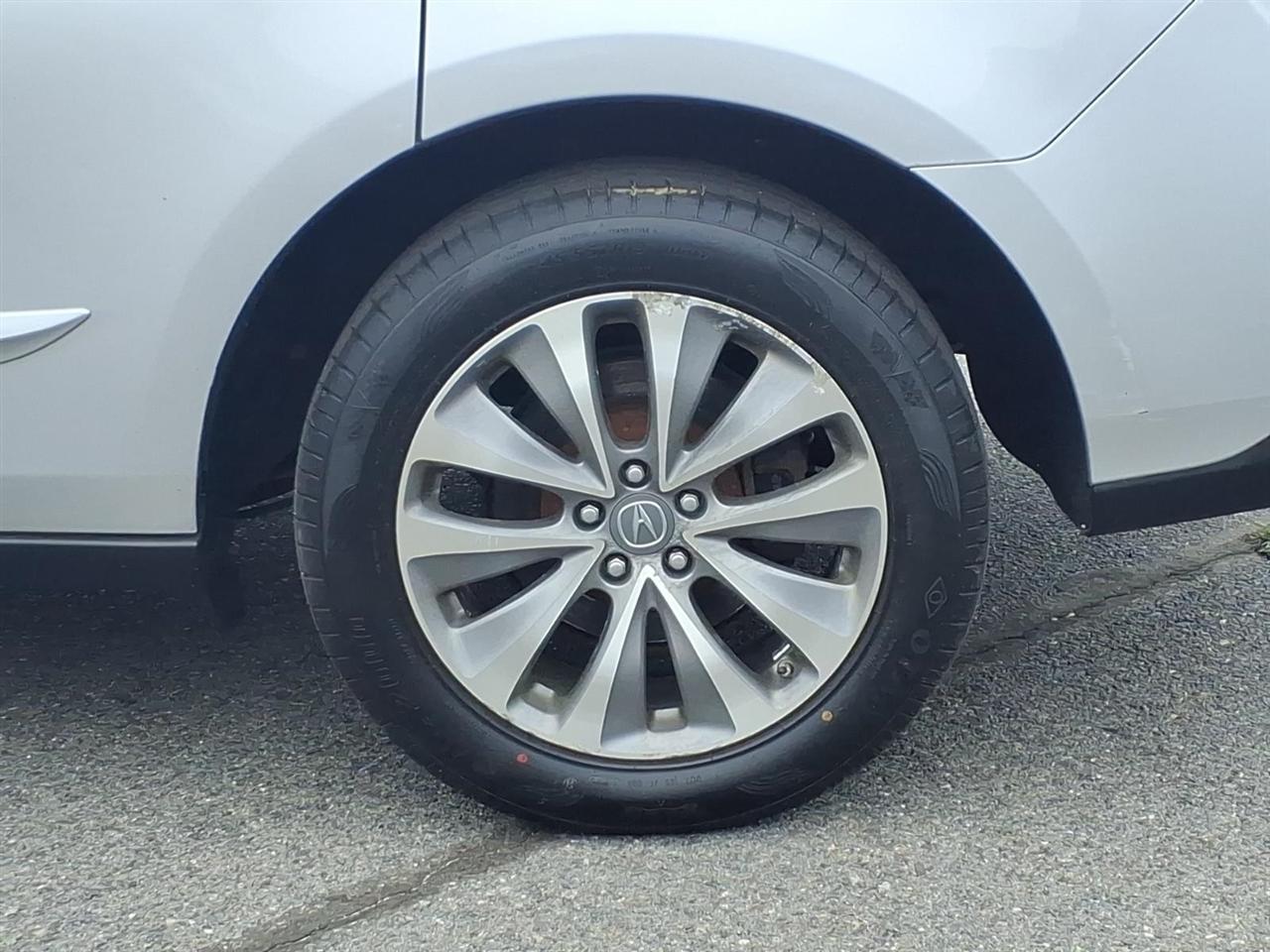 Acura MDX SH-AWD 4dr Tech Pkg 2015