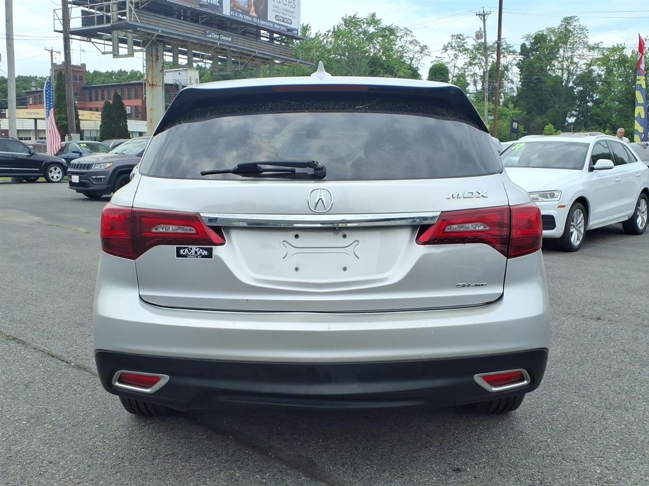 Acura MDX SH-AWD 4dr Tech Pkg 2015