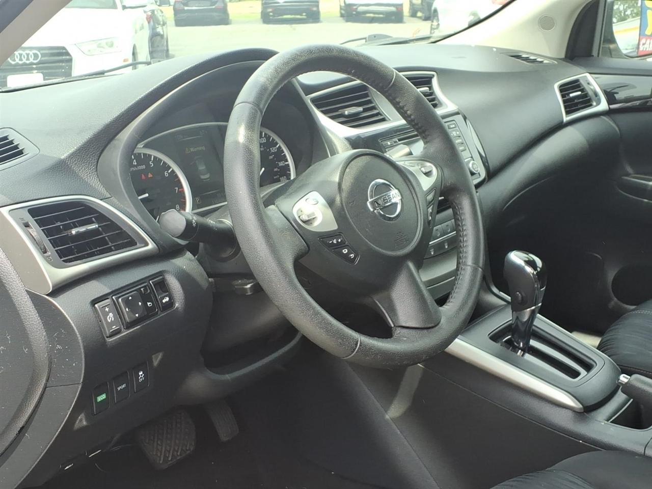 Nissan Sentra SV CVT 2017