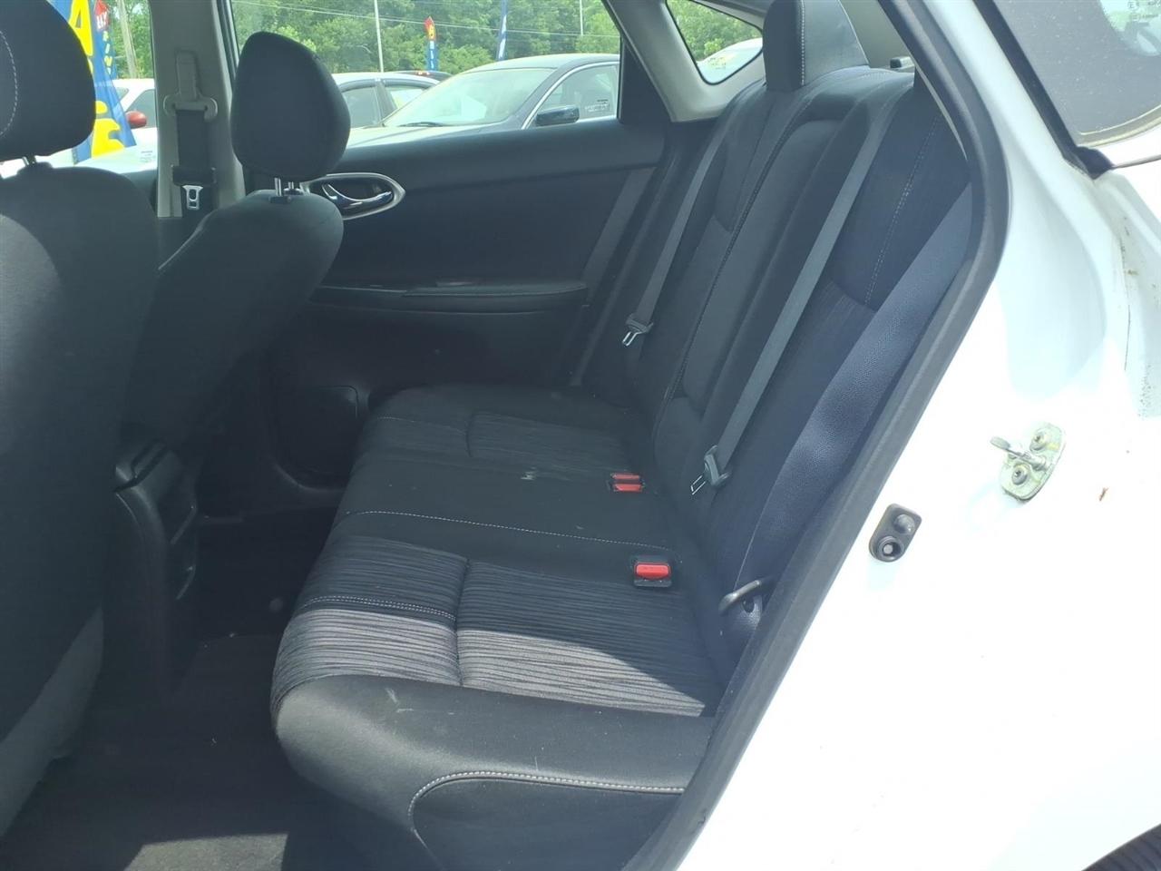 Nissan Sentra SV CVT 2017