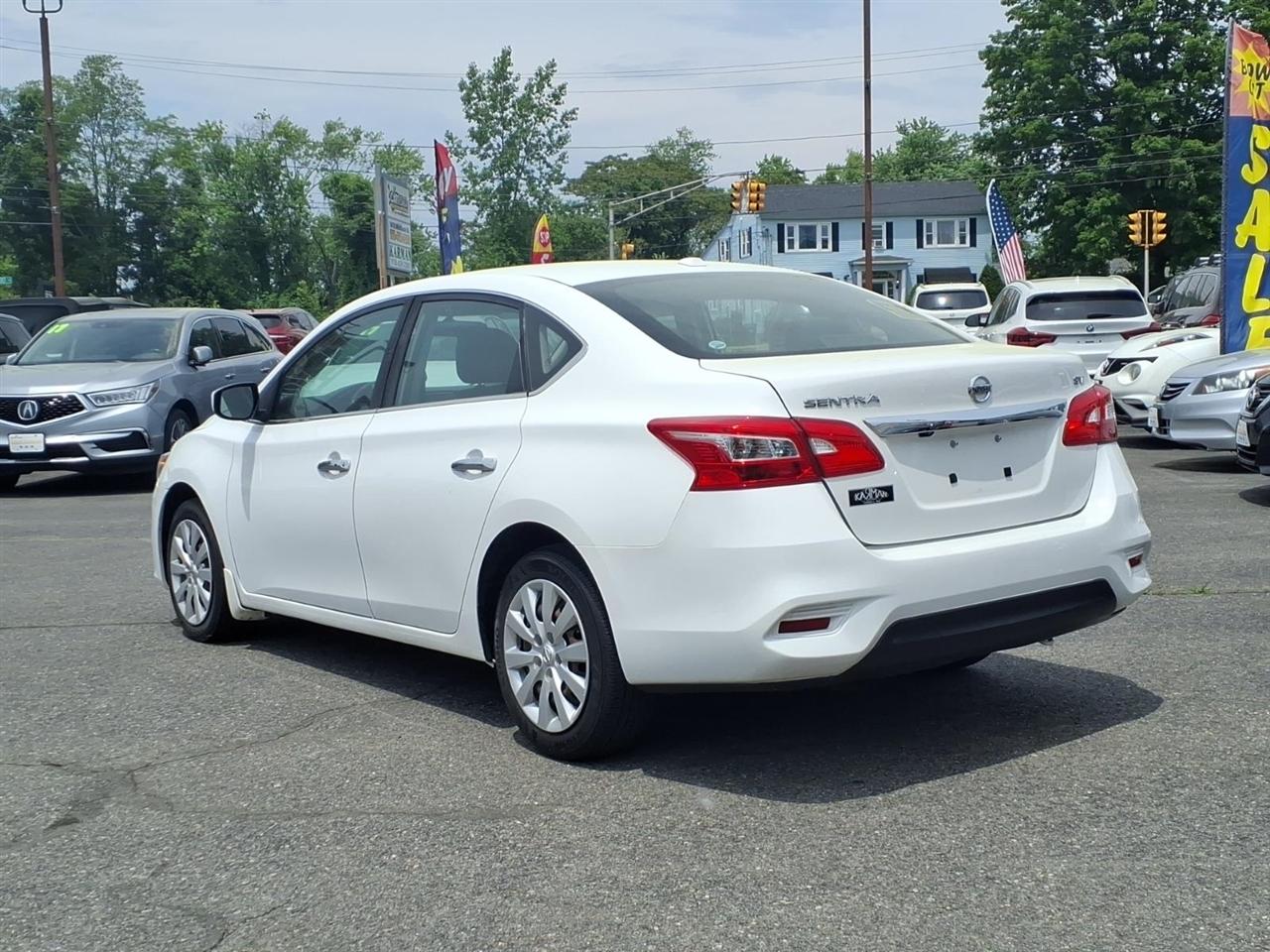 Nissan Sentra SV CVT 2017