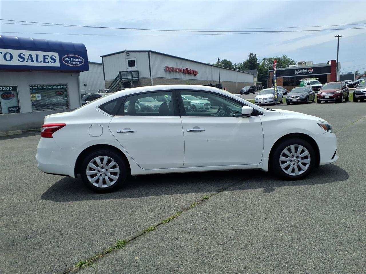 Nissan Sentra SV CVT 2017