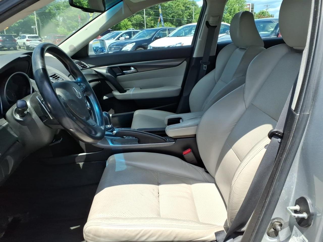 Acura TL 4dr Sdn Auto SH-AWD Tech 2013