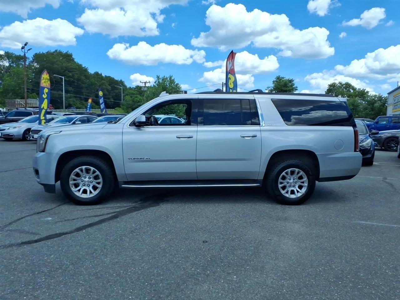 GMC Yukon XL 4WD 4dr SLT 2016