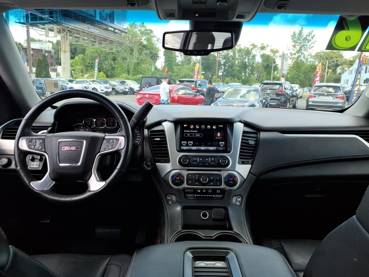 GMC Yukon XL 4WD 4dr SLT 2016