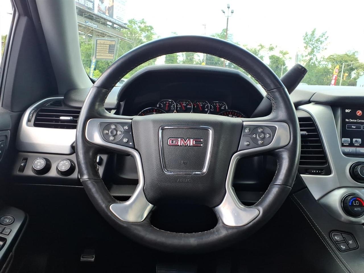 GMC Yukon XL 4WD 4dr SLT 2016