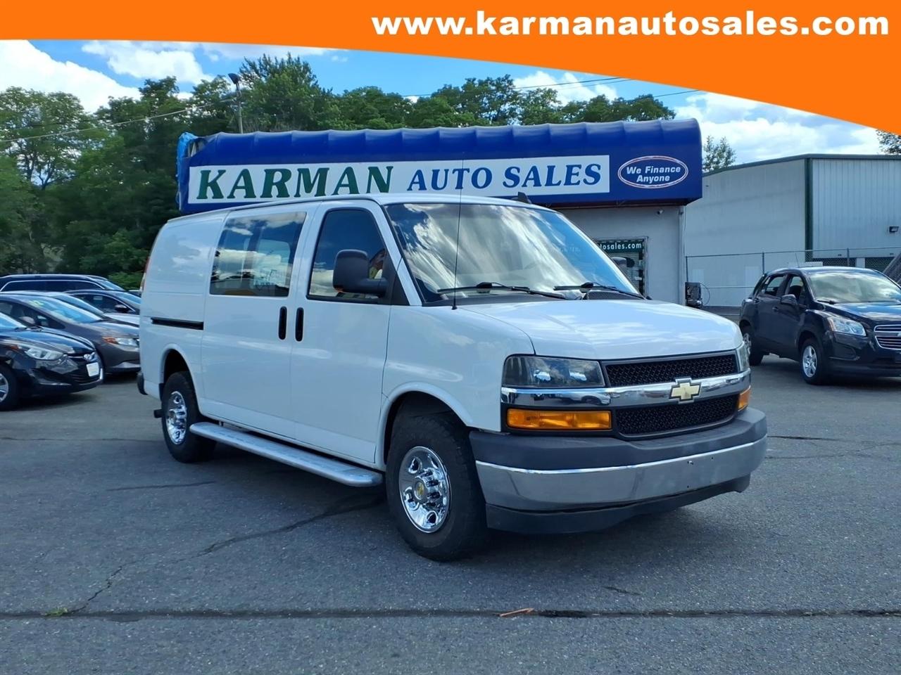 2020 Chevrolet Express Cargo Van RWD 2500 135"