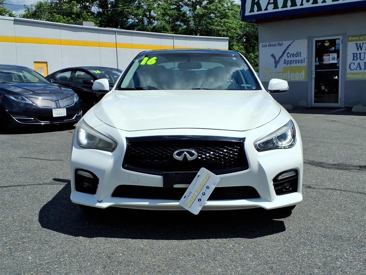 Infiniti Q50 4dr Sdn 2.0t Premium RWD 2016