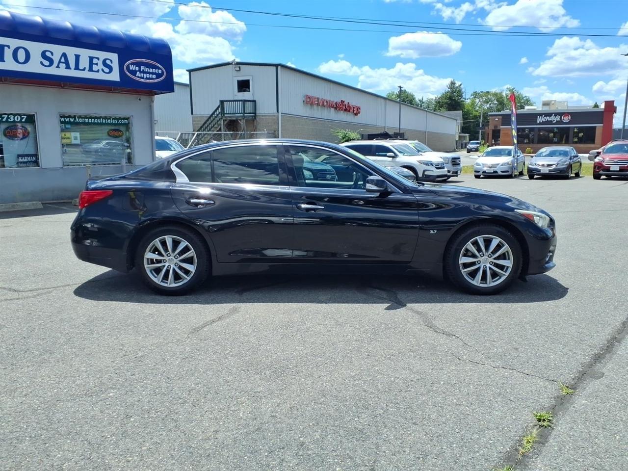 Infiniti Q50 4dr Sdn Premium AWD 2015
