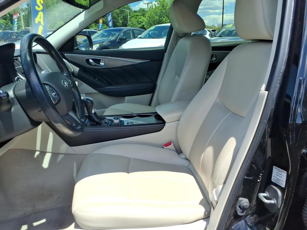 Infiniti Q50 4dr Sdn Premium AWD 2015