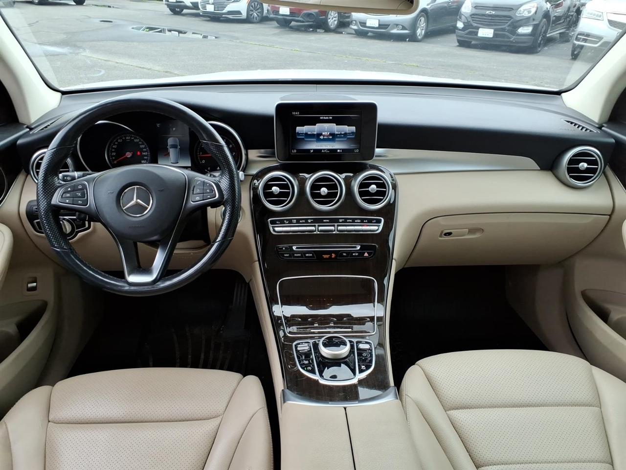 Mercedes-Benz GLC GLC 300 4MATIC SUV 2019