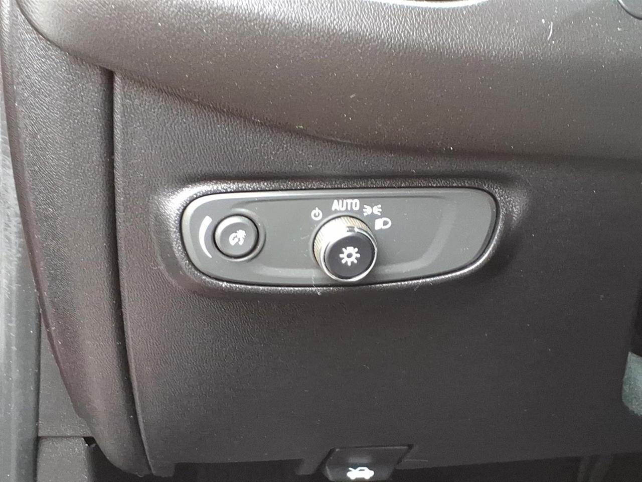 Chevrolet Equinox AWD 4dr LT w/1LT 2019