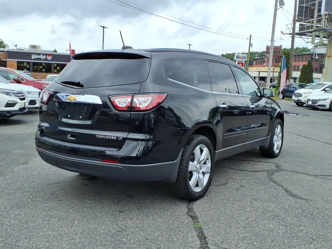 Chevrolet Traverse AWD 4dr LT w/1LT 2016