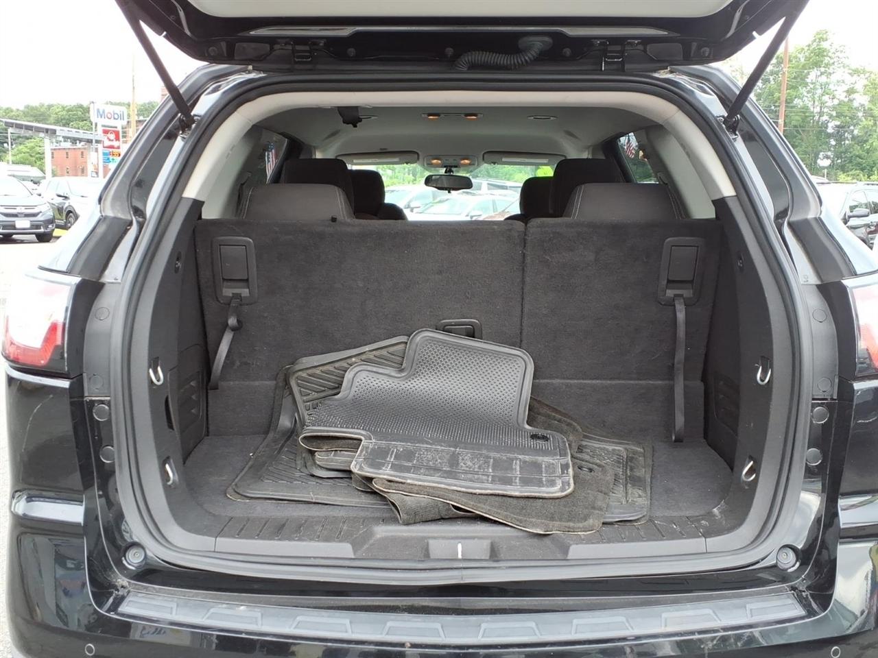 Chevrolet Traverse AWD 4dr LT w/1LT 2016