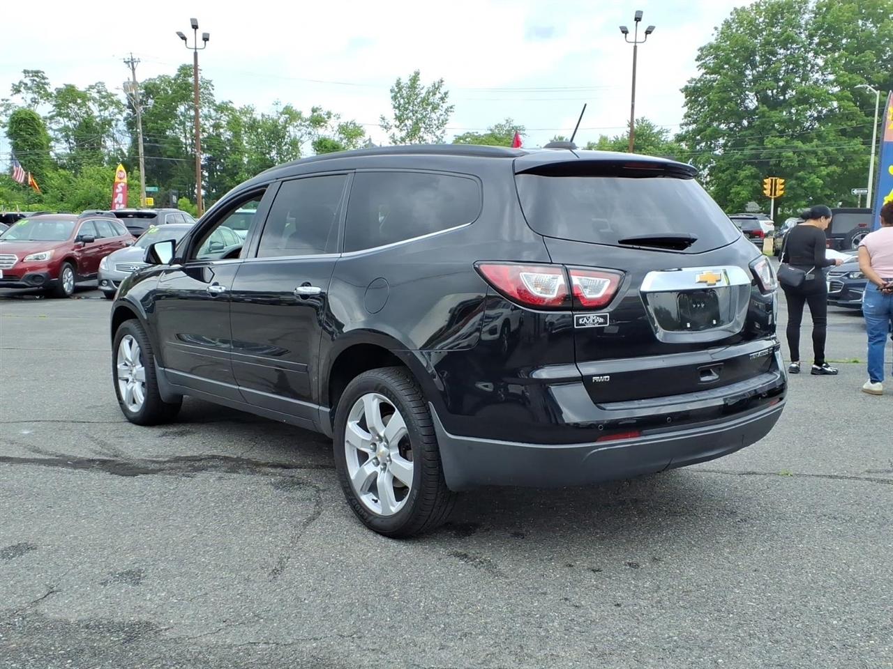 Chevrolet Traverse AWD 4dr LT w/1LT 2016