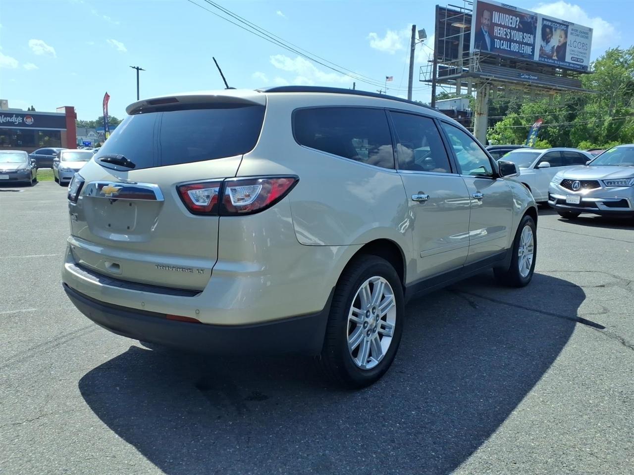 Chevrolet Traverse AWD 4dr LT w/1LT 2015
