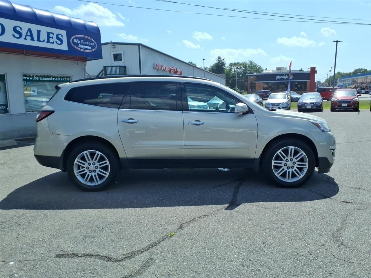Chevrolet Traverse AWD 4dr LT w/1LT 2015