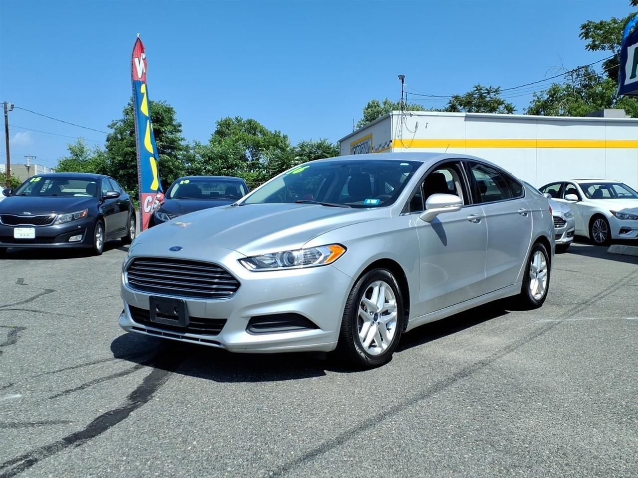 Ford Fusion 4dr Sdn SE FWD 2016