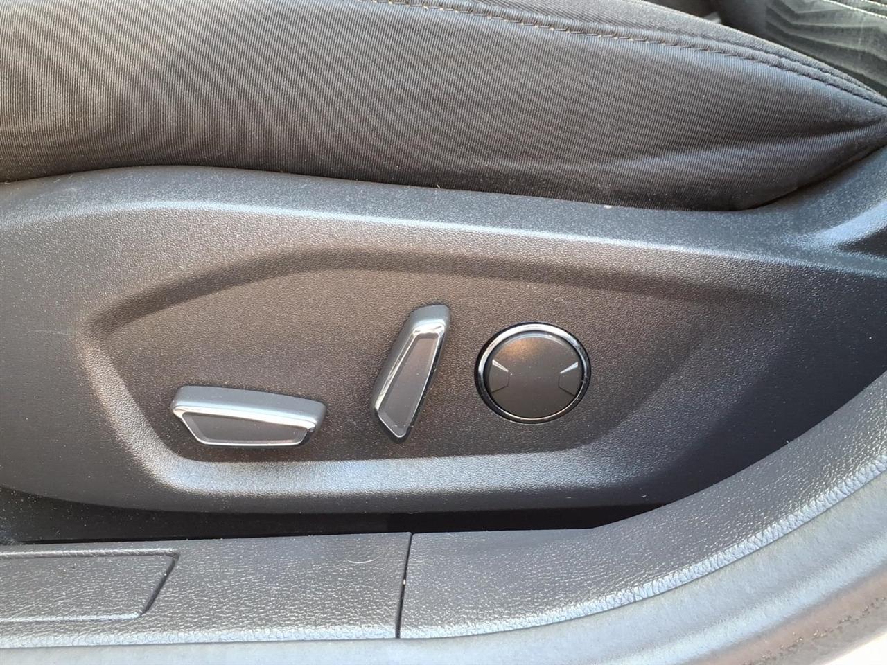 Ford Fusion 4dr Sdn SE FWD 2016