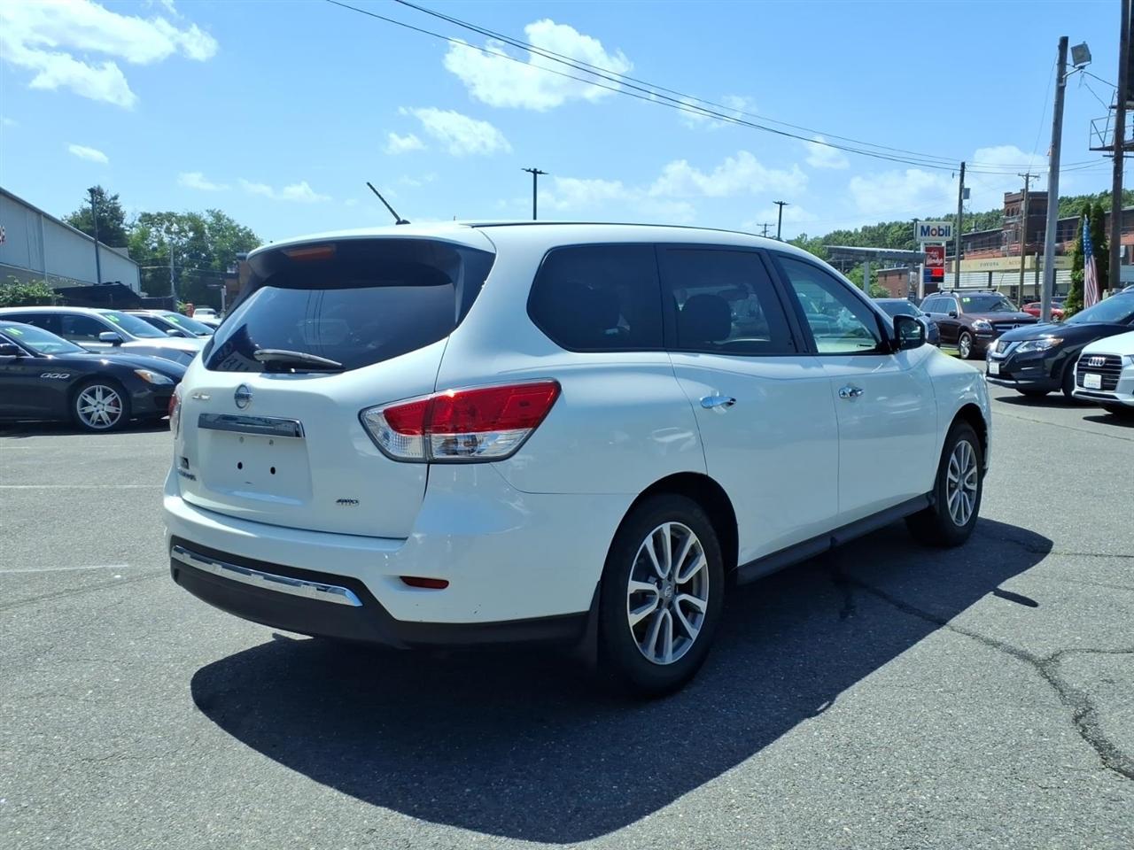 Nissan Pathfinder 4WD 4dr S *Ltd Avail* 2015